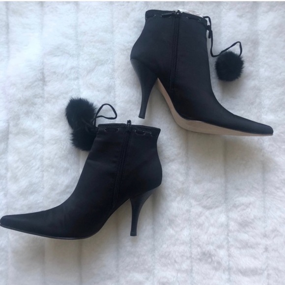 Worn Only Once Joey-O SHORT Fabric and Fur Pom Pom Booties. Gorgeous Boot - Picture 14 of 14